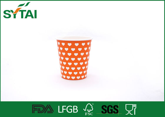 China Projeto lindo descartável quente encantador dos copos de papel da bebida da cor alaranjada fornecedor